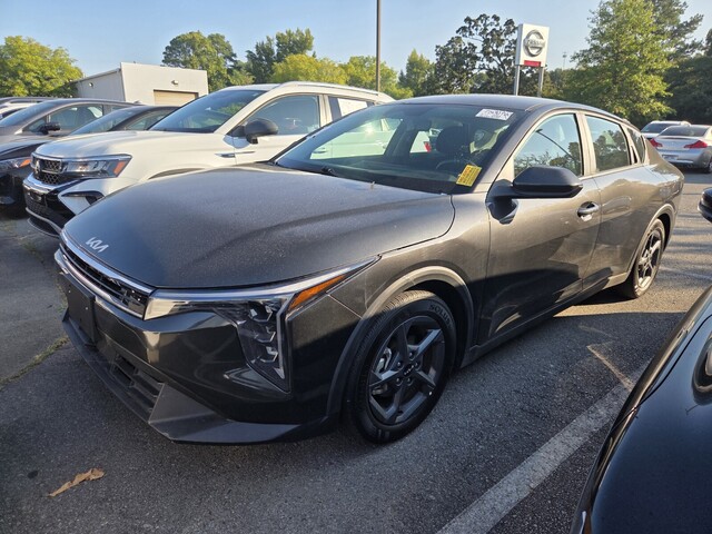 2026 Kia K4 LXS FWD