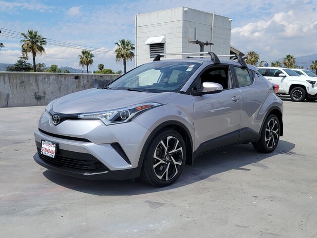 Silver 2019 Toyota C-HR XLE SUV / Crossover Front-Wheel Drive Continuously Variable Transmission