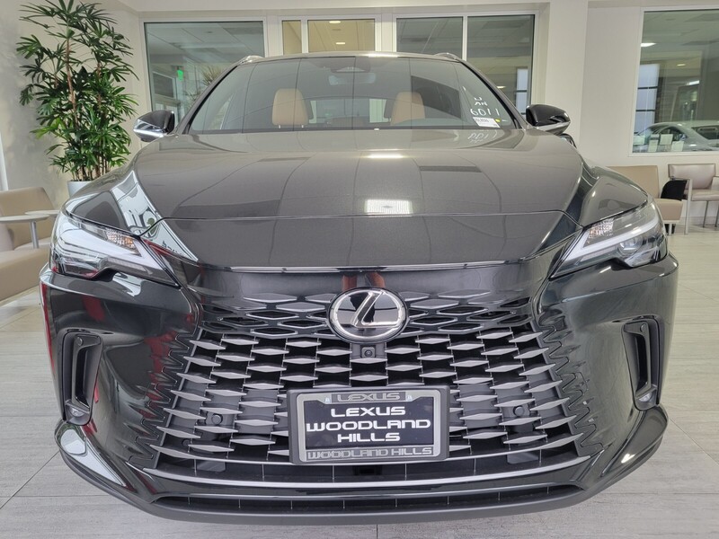 2026 Lexus RX 450h+ Premium AWD photo 3