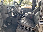 Used 1991 LAND ROVER DEFENDER 110 5-DOOR V8 - (COLLECTOR SERIES) in JACKSONVILLE, FLORIDA (Photo 35)