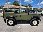 Used 1990 LAND ROVER DEFENDER 90 3-DOOR SOFT TOP V8 - (COLLECTOR SERIES) in JACKSONVILLE, FLORIDA (Photo 17)