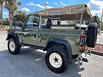 Used 1990 LAND ROVER DEFENDER 90 3-DOOR SOFT TOP V8 - (COLLECTOR SERIES) in JACKSONVILLE, FLORIDA (Photo 4)