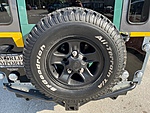 Used 1993 LAND ROVER DEFENDER 110 5-DR V8 PAUL SMITH TRIBUTE- (COLLECTOR SERIES) in JACKSONVILLE, FLORIDA (Photo 14)