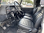 Used 1984 LAND ROVER DEFENDER 90 3-DOOR SOFT TOP - (COLLECTOR SERIES) in JACKSONVILLE, FLORIDA (Photo 5)