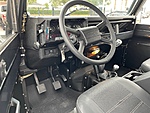 Used 1991 LAND ROVER DEFENDER 90 3-DOOR SOFT TOP 200 TDI - (COLLECTOR SERIES) in JACKSONVILLE, FLORIDA (Photo 6)