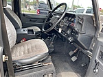 Used 1991 LAND ROVER DEFENDER 110 5-DOOR V8 - (COLLECTOR SERIES) in JACKSONVILLE, FLORIDA (Photo 17)