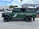 Used 1996 LAND ROVER DEFENDER 110 5-DOOR 300 TDI RHD - (COLLECTOR SERIES) in JACKSONVILLE, FLORIDA (Photo 4)