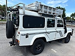 Used 1995 LAND ROVER DEFENDER 110 5-DOOR 300 TDI RHD - (COLLECTOR SERIES) in JACKSONVILLE, FLORIDA (Photo 15)