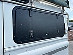 Used 1995 LAND ROVER DEFENDER 110 5-DOOR 300 TDI RHD - (COLLECTOR SERIES) in JACKSONVILLE, FLORIDA (Photo 8)