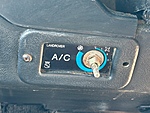 Used 1994 LAND ROVER DEFENDER 110 5-DOOR 300 TDI RHD - (MECHANICS SPECIAL) in JACKSONVILLE, FLORIDA (Photo 32)