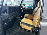 Used 1998 LAND ROVER DEFENDER 90 3-DR HARD TOP BMW 2.8 RHD - (COLLECTOR SERIES) in JACKSONVILLE, FLORIDA (Photo 5)