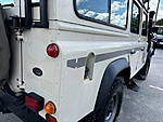 Used 1996 LAND ROVER DEFENDER 110 5-DOOR 300 TDI RHD - (COLLECTOR SERIES) in JACKSONVILLE, FLORIDA (Photo 11)