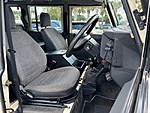 Used 1996 LAND ROVER DEFENDER 110 5-DOOR 300 TDI RHD - (COLLECTOR SERIES) in JACKSONVILLE, FLORIDA (Photo 17)