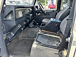 Used 1996 LAND ROVER DEFENDER 110 5-DOOR 300 TDI RHD - (COLLECTOR SERIES) in JACKSONVILLE, FLORIDA (Photo 4)
