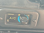 Used 1996 LAND ROVER DEFENDER 110 5-DOOR 300 TDI RHD - (COLLECTOR SERIES) in JACKSONVILLE, FLORIDA (Photo 33)