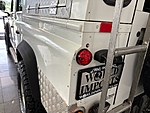 Used 1996 LAND ROVER DEFENDER 110 5-DOOR 300 TDI RHD - (COLLECTOR SERIES) in JACKSONVILLE, FLORIDA (Photo 42)