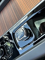 Used 2023 VOLVO XC60 ULTIMATE BRIGHT THEME - NEW $63,775.00 in JACKSONVILLE, FLORIDA (Photo 31)