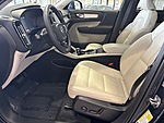 Used 2022 VOLVO XC40 MOMENTUM - NEW $47,135.00 in JACKSONVILLE, FLORIDA (Photo 4)