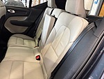 Used 2022 VOLVO XC40 MOMENTUM - NEW $47,135.00 in JACKSONVILLE, FLORIDA (Photo 8)