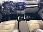 Used 2022 VOLVO XC40 MOMENTUM - NEW $47,135.00 in JACKSONVILLE, FLORIDA (Photo 9)