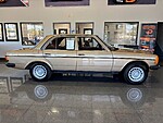 Used 1983 MERCEDES-BENZ 230 E SEDAN - (COLLECTORS SERIES) in JACKSONVILLE, FLORIDA (Photo 3)