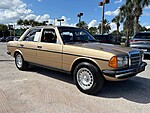 Used 1983 MERCEDES-BENZ 230 E SEDAN - (COLLECTORS SERIES) in JACKSONVILLE, FLORIDA (Photo 60)