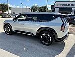 Used 2024 KIA EV9 LAND - NEW $74,190.00 in JACKSONVILLE, FLORIDA (Photo 10)