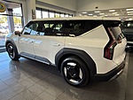 Used 2024 KIA EV9 LIGHT LONG RANGE - NEW $62,010.00 in JACKSONVILLE, FLORIDA (Photo 3)