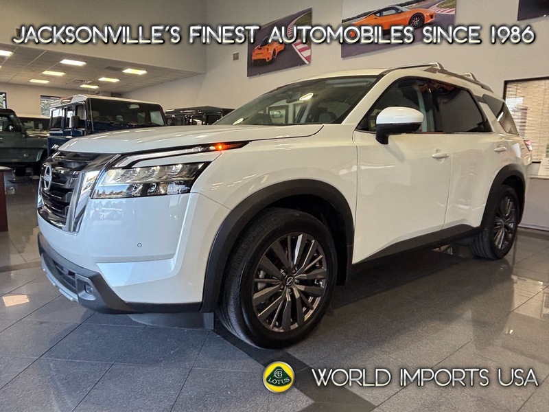 Used 2024 NISSAN PATHFINDER SL W/PANO ROOF-2ND ROW BUCKETS in JACKSONVILLE, FLORIDA
