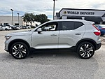Used 2025 VOLVO XC40 PLUS BRIGHT THEME - NEW $51,040.00 in JACKSONVILLE, FLORIDA (Photo 8)