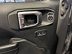 Used 2019 JEEP WRANGLER UNLIMITED SPORT S - CUSTOM OFF ROAD PACKAGE in JACKSONVILLE, FLORIDA (Photo 19)