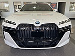 Used 2024 BMW I7 XDRIVE60 M SPORT - NEW $136,645.00 in JACKSONVILLE, FLORIDA (Photo 8)