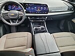 Used 2025 CHEVROLET TRAVERSE FWD 4DR LT W/1LT in ORANGE PARK, FLORIDA (Photo 16)