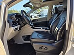 Used 2024 CHRYSLER PACIFICA LIMITED FWD in ORANGE PARK, FLORIDA (Photo 12)