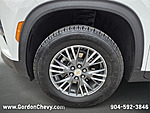 Used 2025 CHEVROLET TRAVERSE FWD 4DR LT W/1LT in ORANGE PARK, FLORIDA (Photo 10)