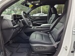 Used 2025 CHEVROLET TRAVERSE FWD 4DR LT W/1LT in ORANGE PARK, FLORIDA (Photo 11)