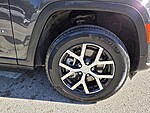 Used 2024 JEEP GRAND CHEROKEE L LIMITED 4X4 in ORANGE PARK, FLORIDA (Photo 28)