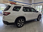 Used 2025 Honda Pilot TOURING AWD in JACKSONVILLE, FLORIDA (Photo 4)