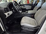 Used 2025 Honda Pilot TOURING AWD in JACKSONVILLE, FLORIDA (Photo 7)