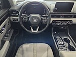 Used 2025 Honda Pilot TOURING AWD in JACKSONVILLE, FLORIDA (Photo 9)