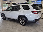 Used 2025 Honda Pilot EX-L 2WD in JACKSONVILLE, FLORIDA (Photo 6)