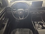 Used 2024 Honda Pilot EX-L 7 Passenger 2WD in JACKSONVILLE, FLORIDA (Photo 9)