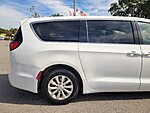 Used 2019 CHRYSLER PACIFICA TOURING PLUS in JACKSONVILLE, FLORIDA (Photo 16)
