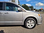 Used 2018 DODGE GRAND CARAVAN SXT in JACKSONVILLE, FLORIDA (Photo 18)