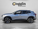 Used 2025 CHEVROLET TRAX 2RS in JACKSONVILLE, FLORIDA (Photo 2)