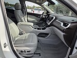 Used 2023 GMC ACADIA SLT in JACKSONVILLE, FLORIDA (Photo 19)