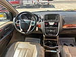 Used 2016 CHRYSLER TOWN & COUNTRY TOURING in JACKSONVILLE, FLORIDA (Photo 14)