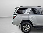 Used 2018 TOYOTA 4RUNNER TRD OFF-ROAD PREMIUM in JACKSONVILLE, FLORIDA (Photo 32)