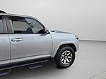 Used 2018 TOYOTA 4RUNNER TRD OFF-ROAD PREMIUM in JACKSONVILLE, FLORIDA (Photo 33)