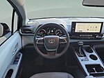 Used 2025 TOYOTA SIENNA XLE in JACKSONVILLE, FLORIDA (Photo 15)